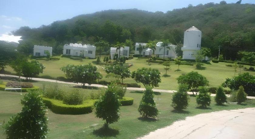The Buda Resort Muaklek Muak Lek Exterior foto